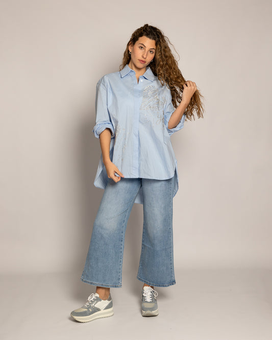 Camisa azul cielo