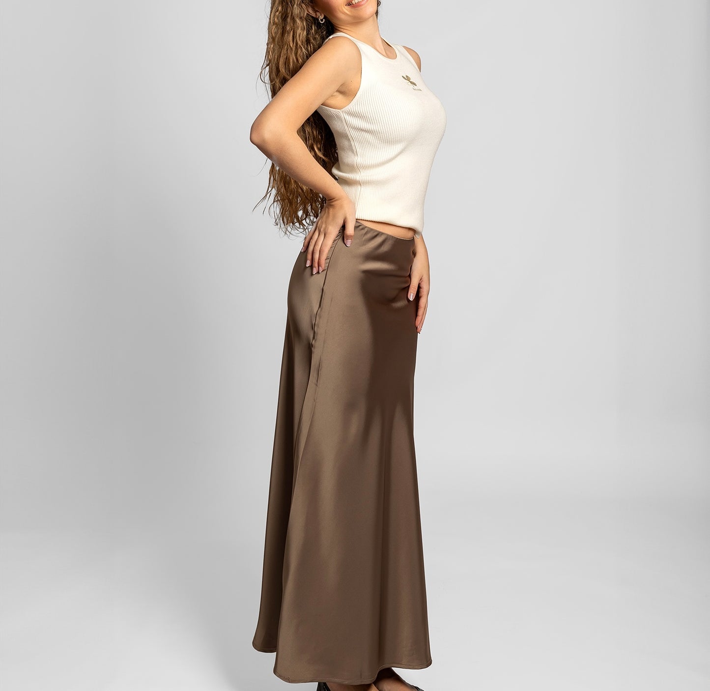 Falda marrón