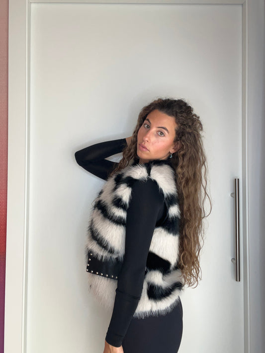 Chaleco pelo (beige y negro)