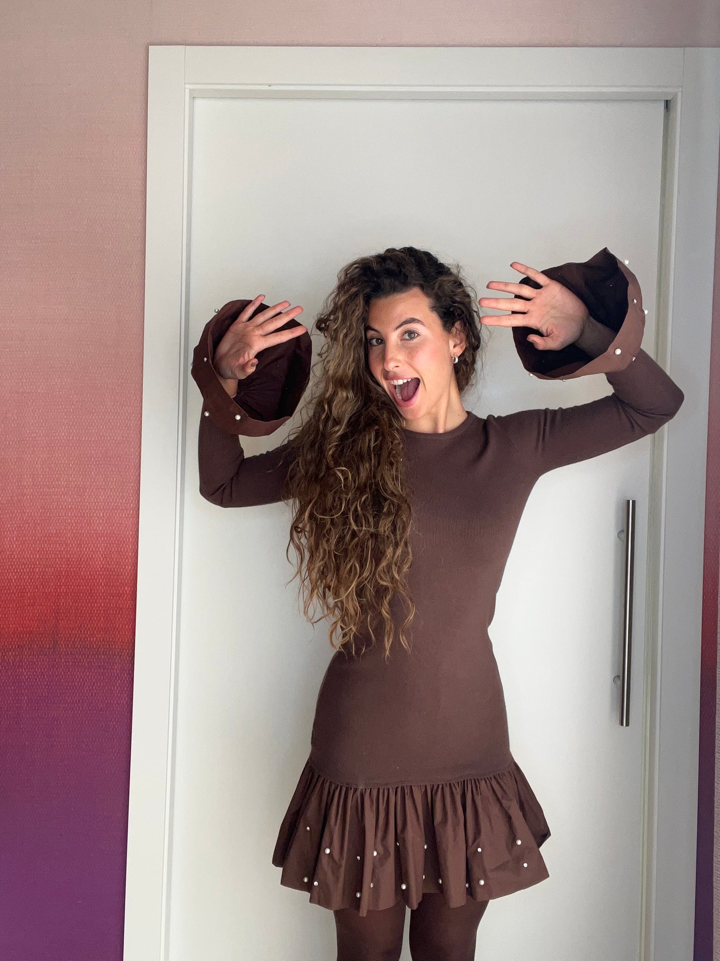 Vestido perlas (marro)