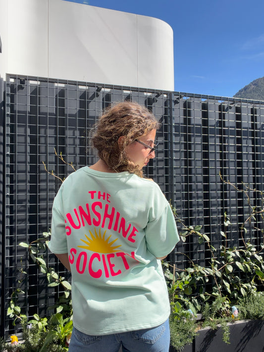Camiseta Sunshine Society (verde)