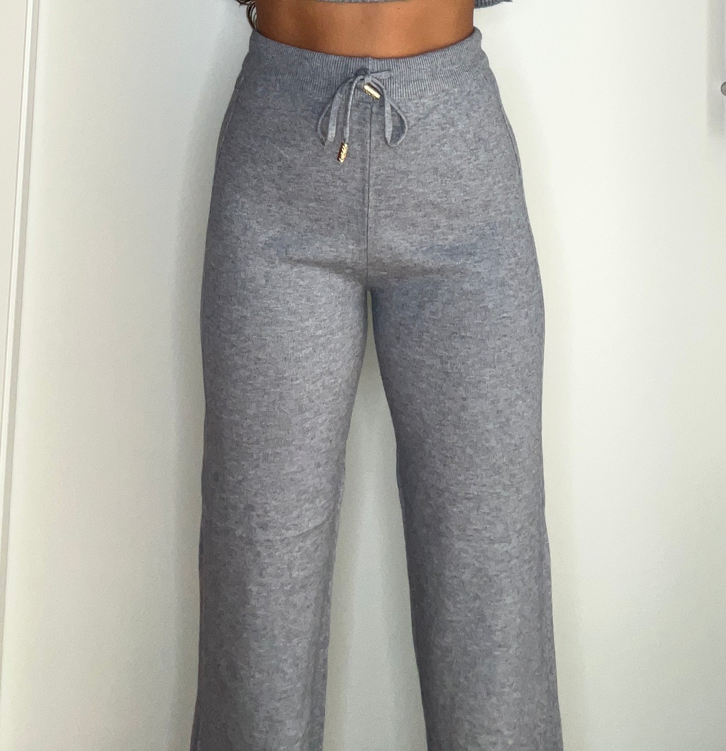 Comfy look (gris)