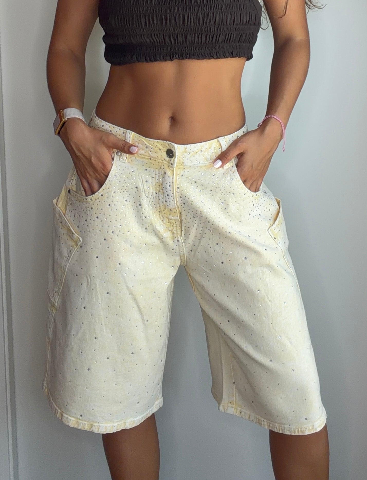 Baggy shorts 💛
