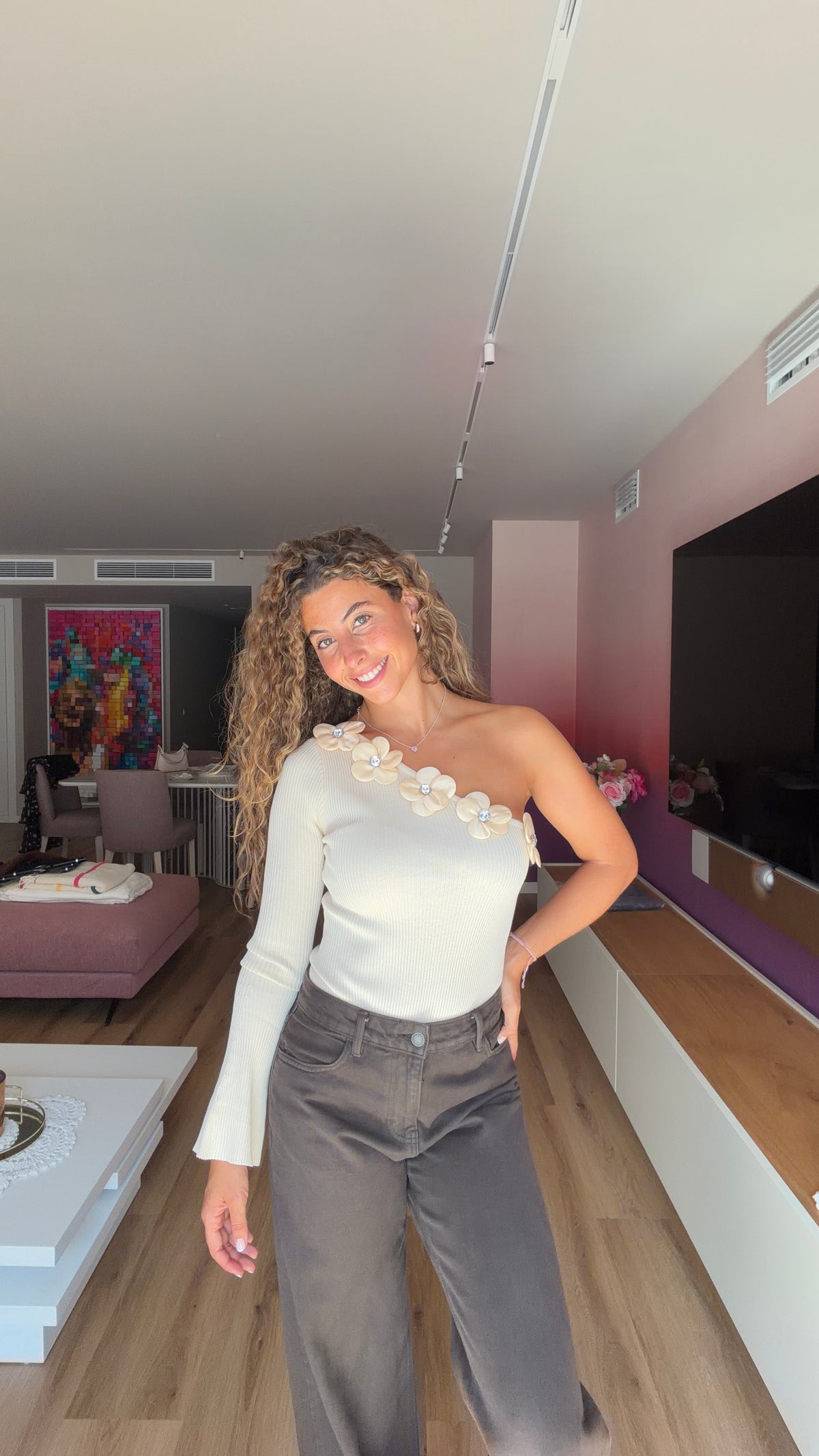 Flower body (crema)