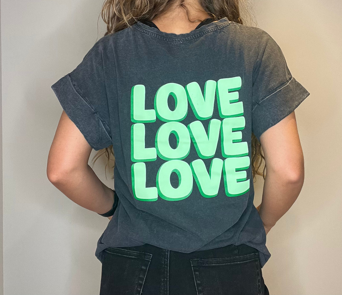 Love T-Shirt (green)